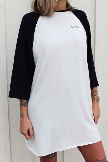 LIZZIE - robe t-shirt à manches raglan